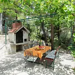 Pet Friendly In